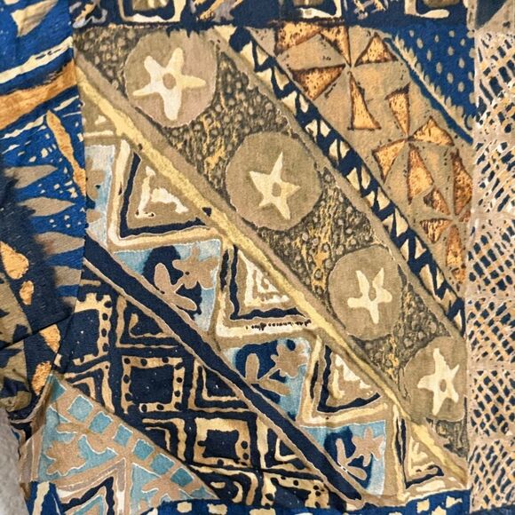 NWT- Tori Richard- Tribal Men's Geometric Casual button down- Size XL - Picture 4 of 7